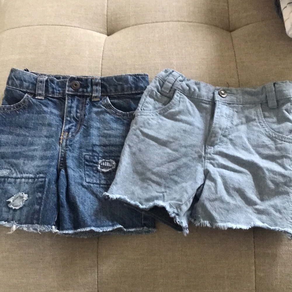 OshKosh Shorts for Toddler (2)